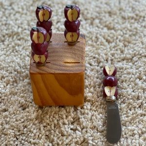 Apple spreading knives